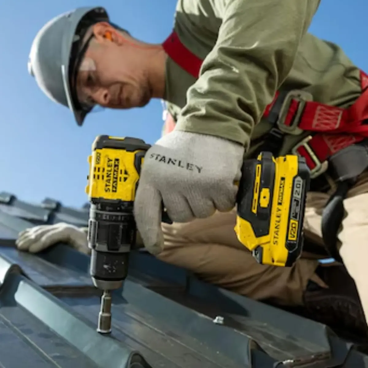 Parafusadeira E Furadeira 13mm 20v Stanley SBD716D2T - Imagem 3